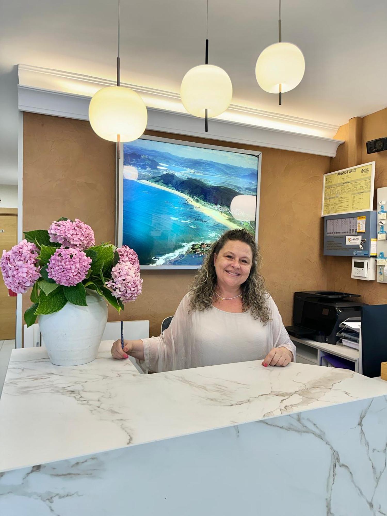 Hotel Las Olas Ноха Екстериор снимка