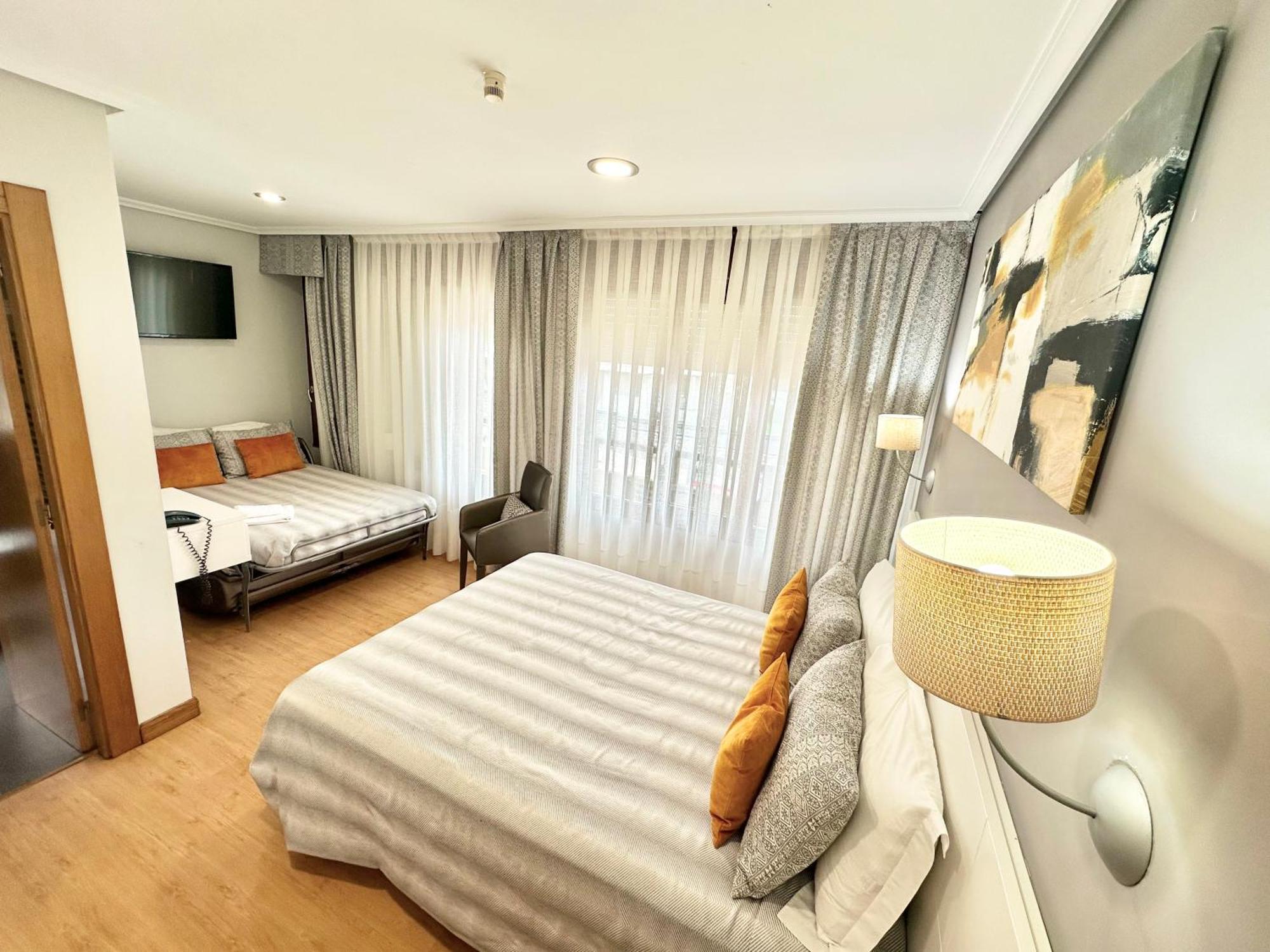 Hotel Las Olas Ноха Екстериор снимка
